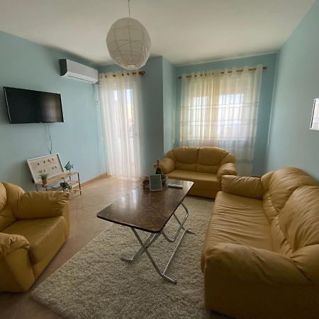 Seashell Apartment Durres Ngoại thất bức ảnh