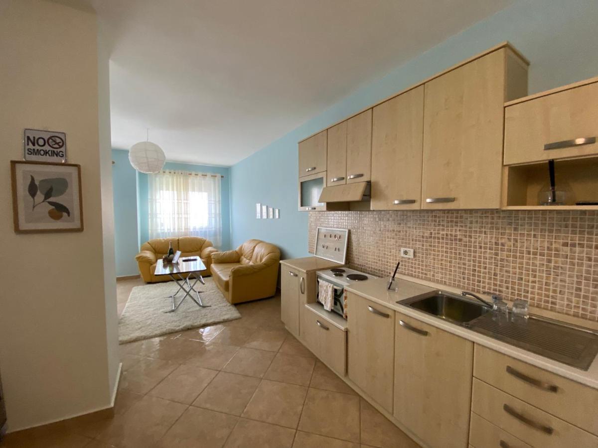 Seashell Apartment Durres Ngoại thất bức ảnh