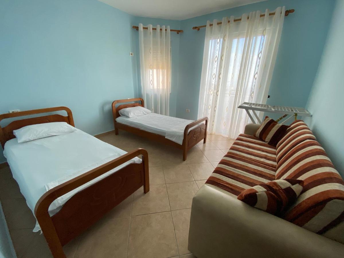 Seashell Apartment Durres Ngoại thất bức ảnh